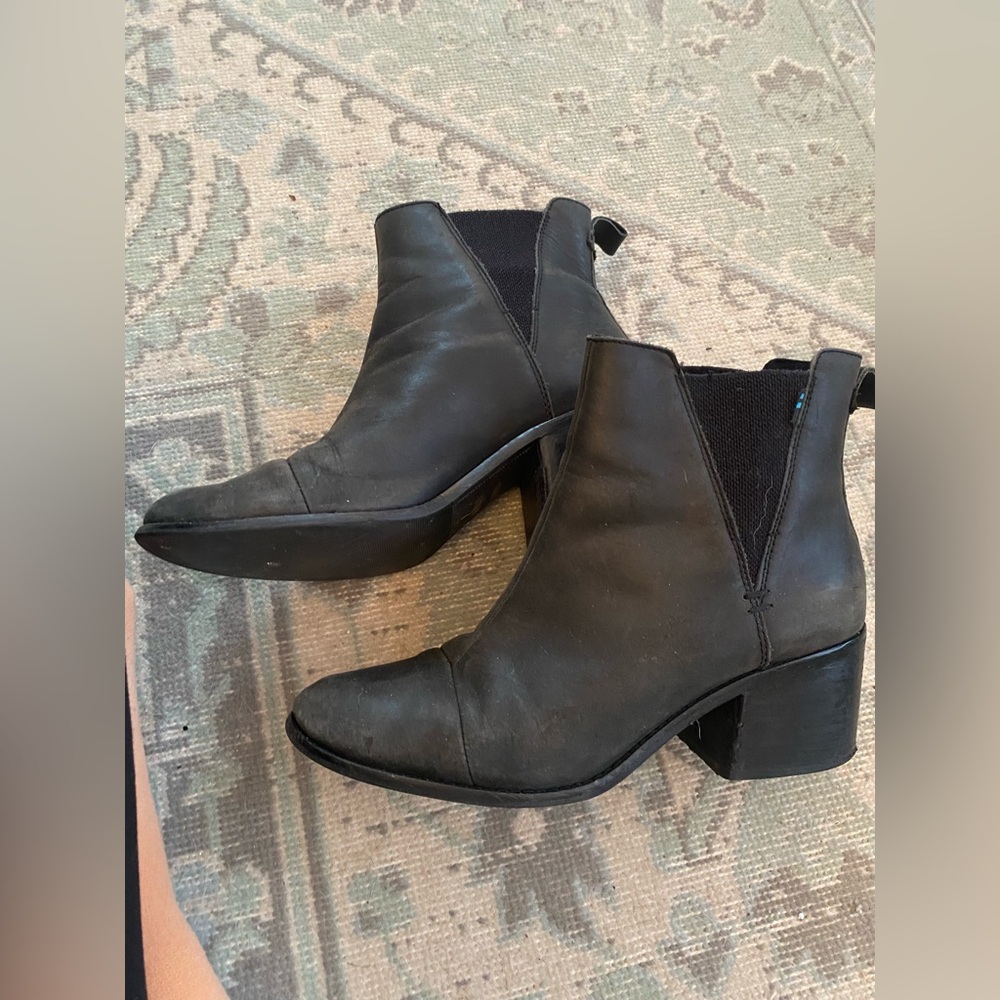 Tom’s Black Ankle Boots